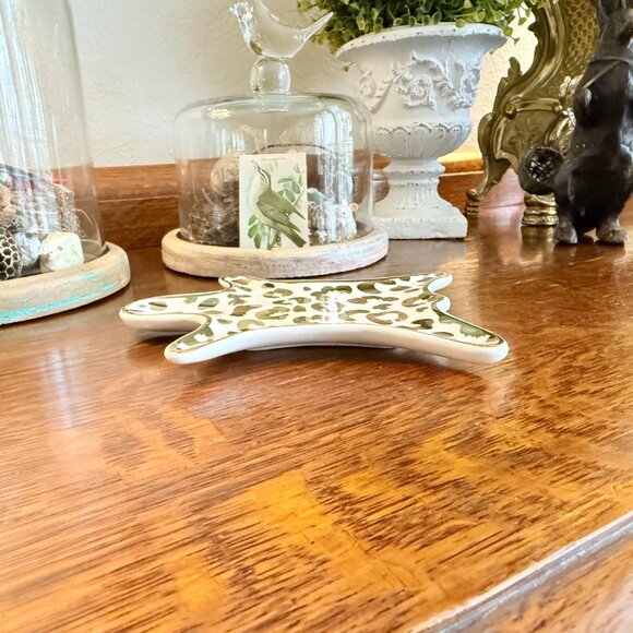Leopard Jewelry Tray Porcelain 6" Gold and white - Picture 6 of 9